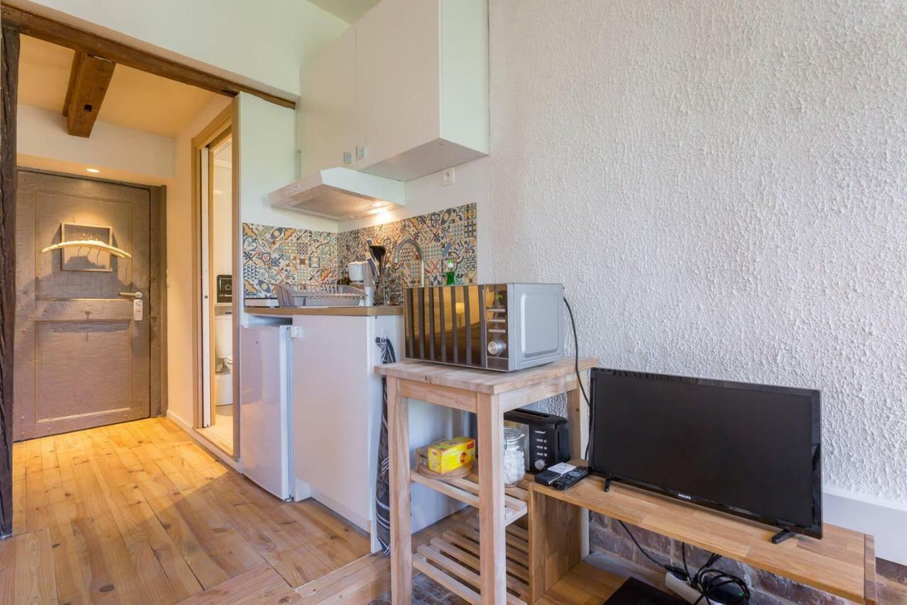 Sur Les Hauteurs Du Vieux Lyon Exterior foto